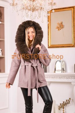 фотогорафія Пальто з капюшоном та хутром під соболь в онлайн крамниці хутряного одягу https://furstore.shop