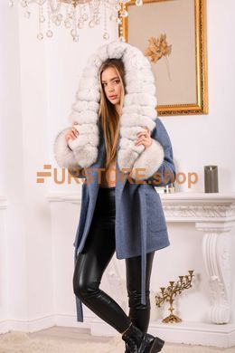 фотогорафія Жіноче пальто з хутряними манжетами та капюшоном в онлайн крамниці хутряного одягу https://furstore.shop