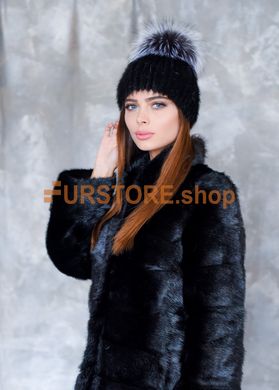фотогорафия Черная норковая шапка с бубоном из чернобурки в магазине женской меховой одежды https://furstore.shop