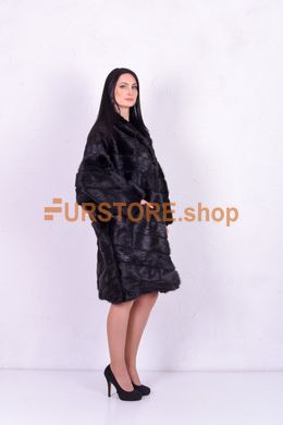 фотогорафия Шуба из натуральной нутрии разлетайка, летучая мышь в магазине женской меховой одежды https://furstore.shop