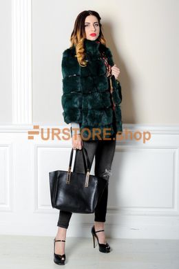фотогорафія Зелена шубка з кролика в онлайн крамниці хутряного одягу https://furstore.shop