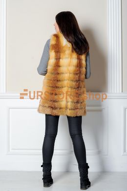 фотогорафия Жилет рыжая лиса в магазине женской меховой одежды https://furstore.shop
