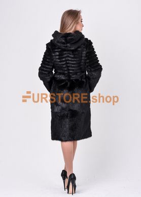 фотогорафия Женская зимняя шуба из нутрии с верхней гофрировкой в магазине женской меховой одежды https://furstore.shop