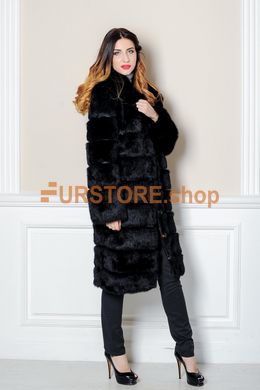 фотогорафия Зимняя шуба из кролика с капюшоном в магазине женской меховой одежды https://furstore.shop