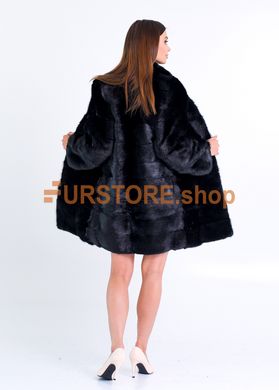 фотогорафия Женская шуба трансформер из меха лесной норки в магазине женской меховой одежды https://furstore.shop