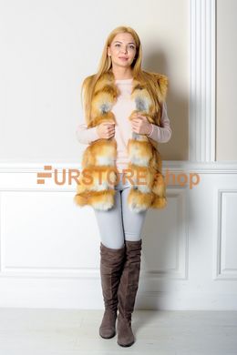 фотогорафія Хутряний жилет з лисиці в онлайн крамниці хутряного одягу https://furstore.shop