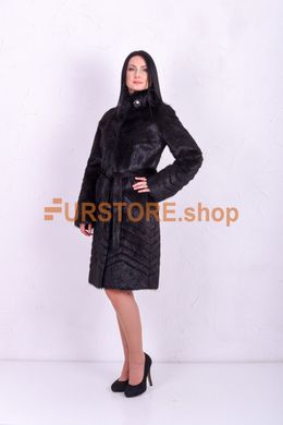 фотогорафия Шуба с типом стрижки "ёлочка" из нутрии в магазине женской меховой одежды https://furstore.shop