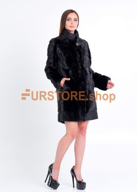 фотогорафия Норковая шуба трансформер черного цвета в магазине женской меховой одежды https://furstore.shop