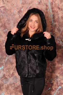 фотогорафия Меховая кулиска из нутрии с капюшоном, натуральный мех в магазине женской меховой одежды https://furstore.shop
