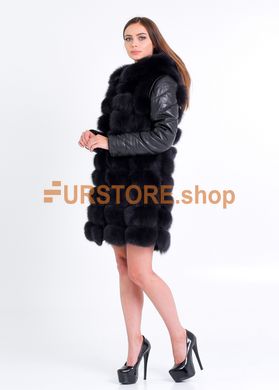 фотогорафия Шуба жилетка из песца с кожаным рукавом, трансформер с капюшоном в магазине женской меховой одежды https://furstore.shop
