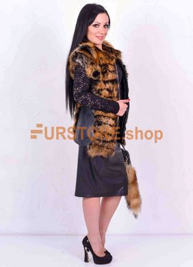 photographic Women's leather vest with fox fur in the women's fur clothing store https://furstore.shop