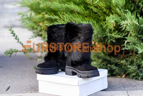 Boots with fur on the outside hotsell