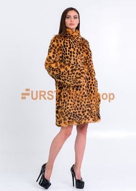 фотогорафия Леопардовый полушубок, натуральный мех в магазине женской меховой одежды https://furstore.shop