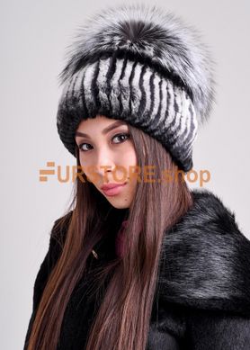 фотогорафия Женская шапка из натурального меха кролика РЕКС в магазине женской меховой одежды https://furstore.shop