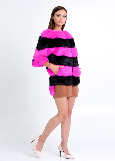 фотогорафія Яскравий хутряний бомбер для стильних дівчат в онлайн крамниці хутряного одягу https://furstore.shop