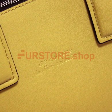 фотогорафия Сумка de esse L277802-16 Желтая в магазине женской меховой одежды https://furstore.shop