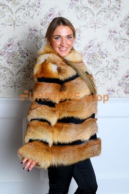 фотогорафія Кожушок з лисиці розшитий хутром стриженої нутрії в онлайн крамниці хутряного одягу https://furstore.shop