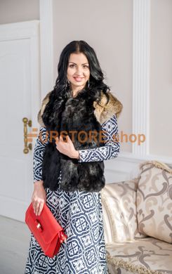 photographic Natural rabbit fur vest 1/4 sleeve in the women's fur clothing store https://furstore.shop