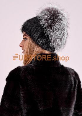 photographic Роскошная меховая шапка с объемным колпаком из чернобурки in the women's fur clothing store https://furstore.shop