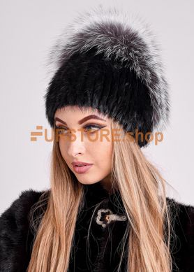 фотогорафия Роскошная меховая шапка с объемным колпаком из чернобурки в магазине женской меховой одежды https://furstore.shop