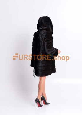 фотогорафия Норковая шуба поперечка с капюшоном в магазине женской меховой одежды https://furstore.shop
