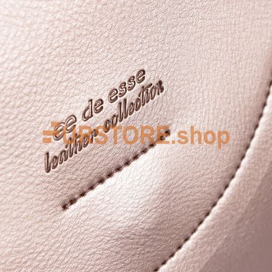 фотогорафия Сумка-рюкзак de esse L29225-48 Золотая в магазине женской меховой одежды https://furstore.shop