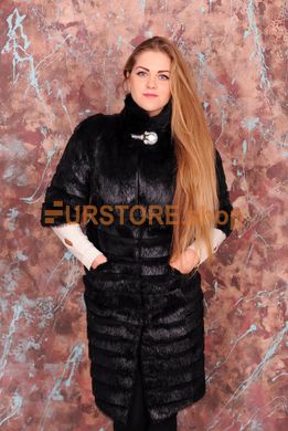 фотогорафия Женская шуба с фигурной стрижкой, натуральный мех в магазине женской меховой одежды https://furstore.shop