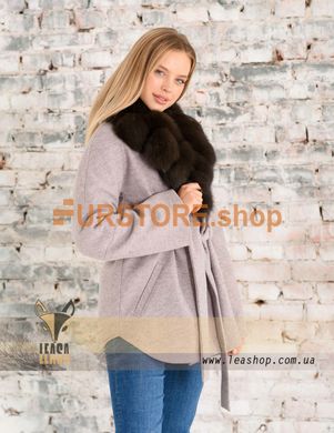 photographic Women's winter wool coat with fur collar in the women's fur clothing store https://furstore.shop